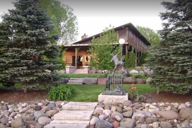 Wisconsin cabins for rent on a lake