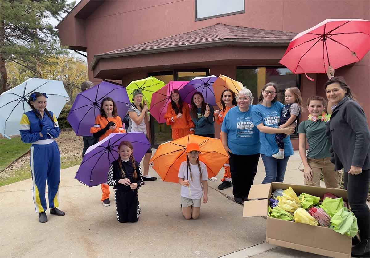 Getaway to Wisconsin Adelines donation of Umbrella Garden