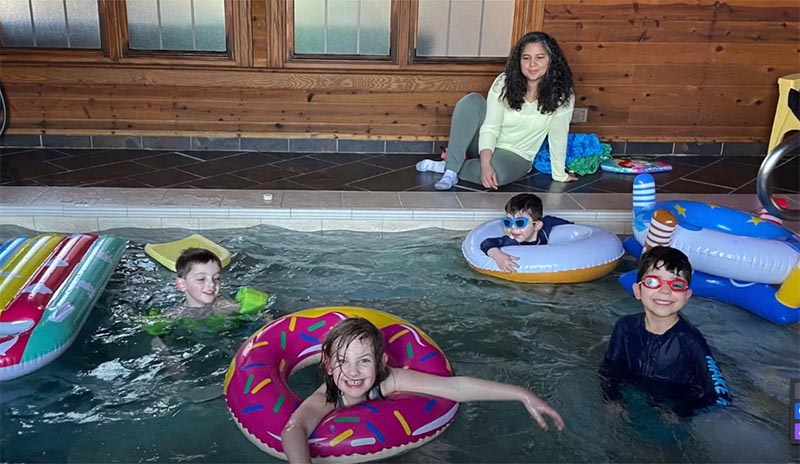 Unique places to stay in Wisconsin in winter with hot tub