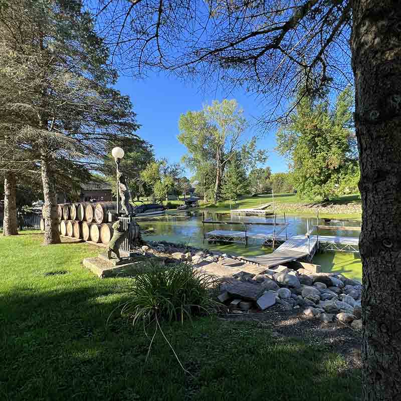 Large Family Cabin Rental in Wisconsin on Lake