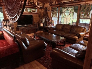 Wisconsin group vacation rentals with great rooms